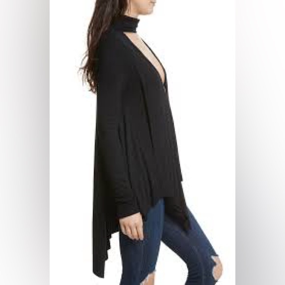 Free People Uptown Turtleneck Chocker V-Neck Tunic Top - Picture 2 of 8